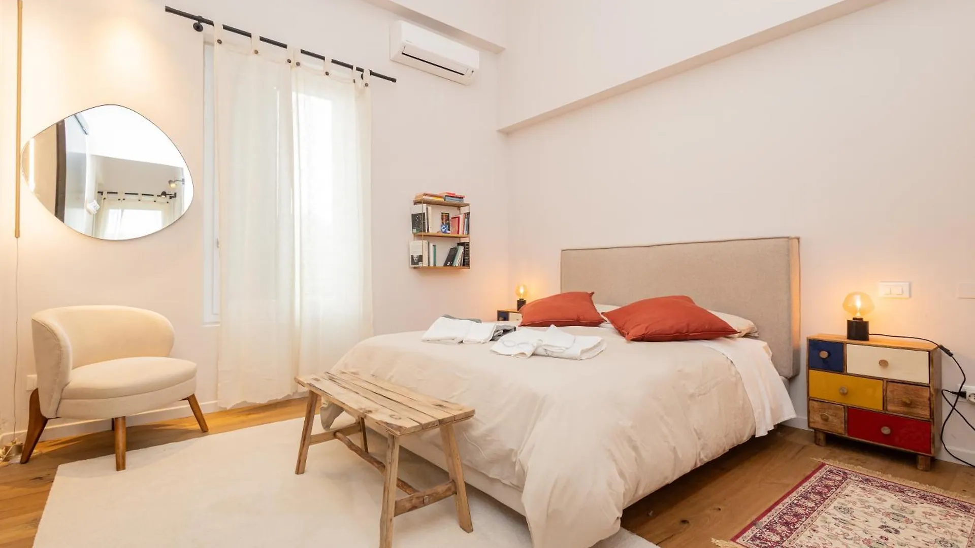 Apartmán La Dimora Degli Artisti - Private Parking Pavia